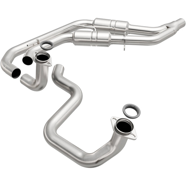California Direct-Fit Catalytic Converter MagnaFlow Exhaust Products Catalytic Converter  AXOPROS