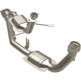 California Direct-Fit Catalytic Converter MagnaFlow Exhaust Products Catalytic Converter  AXOPROS