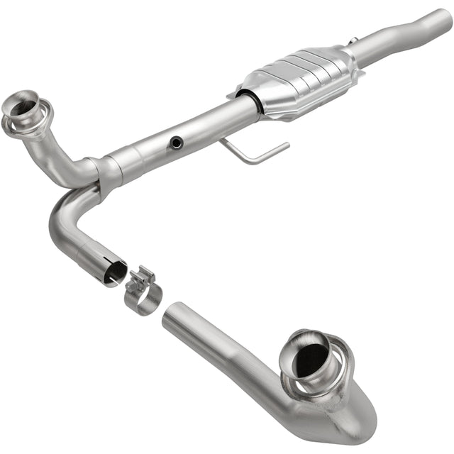 California Direct-Fit Catalytic Converter MagnaFlow Exhaust Products Catalytic Converter  AXOPROS