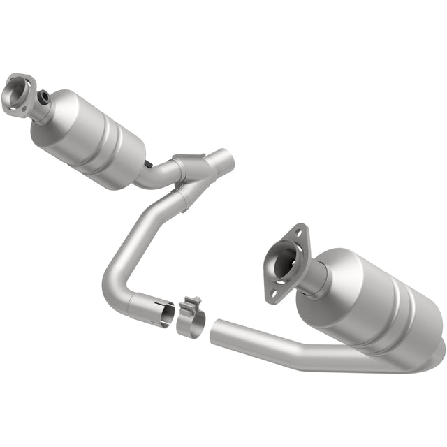 California Direct-Fit Catalytic Converter MagnaFlow Exhaust Products Catalytic Converter  AXOPROS