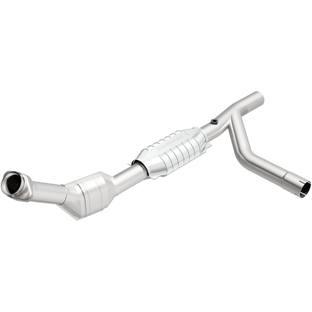 California Direct-Fit Catalytic Converter MagnaFlow Exhaust Products Catalytic Converter  AXOPROS