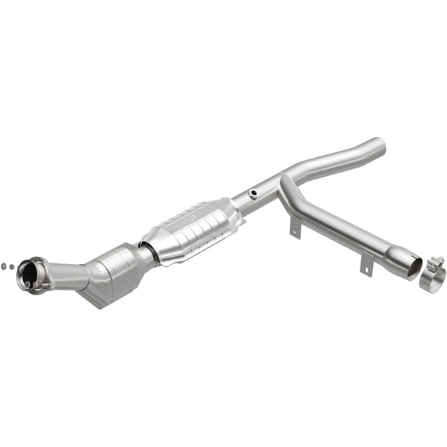 California Direct-Fit Catalytic Converter MagnaFlow Exhaust Products Catalytic Converter  AXOPROS