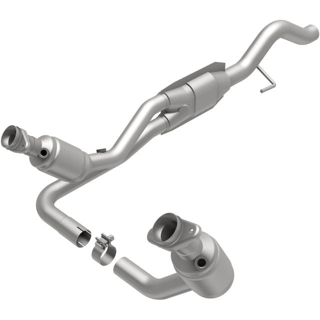 California Direct-Fit Catalytic Converter MagnaFlow Exhaust Products Catalytic Converter  AXOPROS