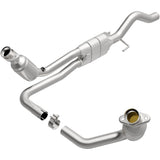 California Direct-Fit Catalytic Converter MagnaFlow Exhaust Products Catalytic Converter  AXOPROS