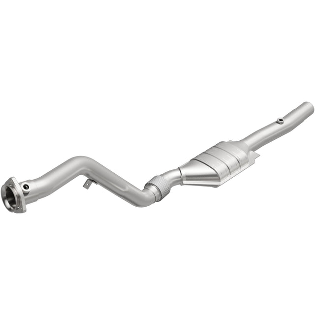 California Direct-Fit Catalytic Converter MagnaFlow Exhaust Products Catalytic Converter  AXOPROS