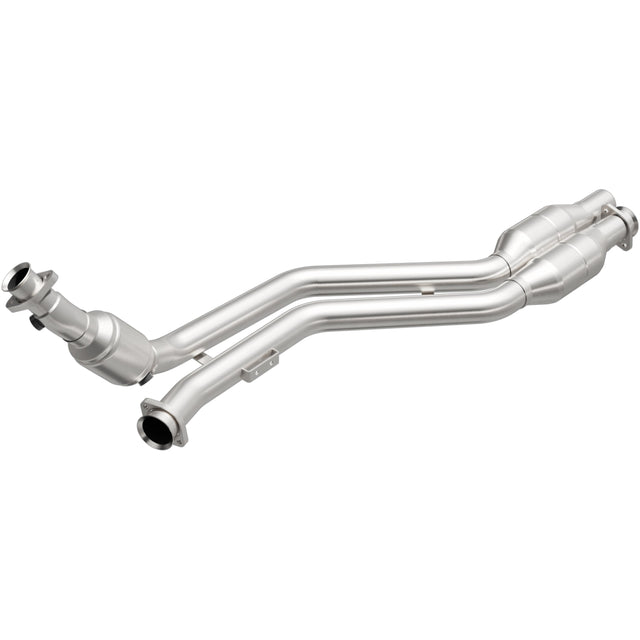 California Direct-Fit Catalytic Converter MagnaFlow Exhaust Products Catalytic Converter  AXOPROS