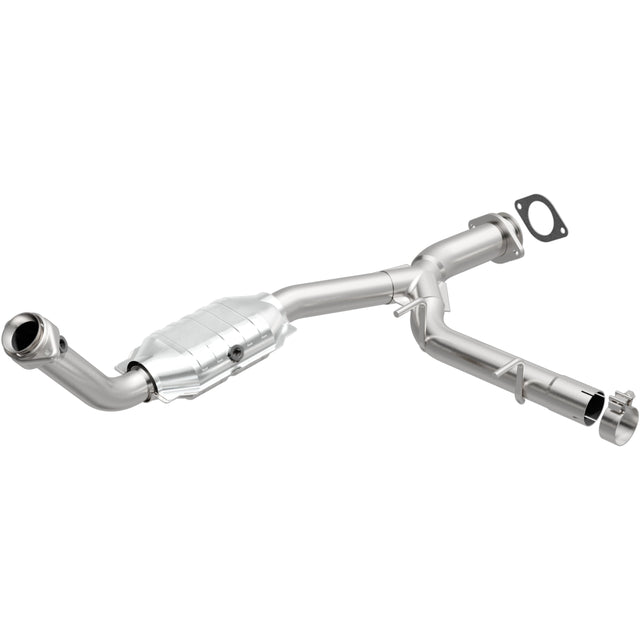 California Direct-Fit Catalytic Converter MagnaFlow Exhaust Products Catalytic Converter  AXOPROS