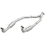 California Direct-Fit Catalytic Converter MagnaFlow Exhaust Products Catalytic Converter  AXOPROS