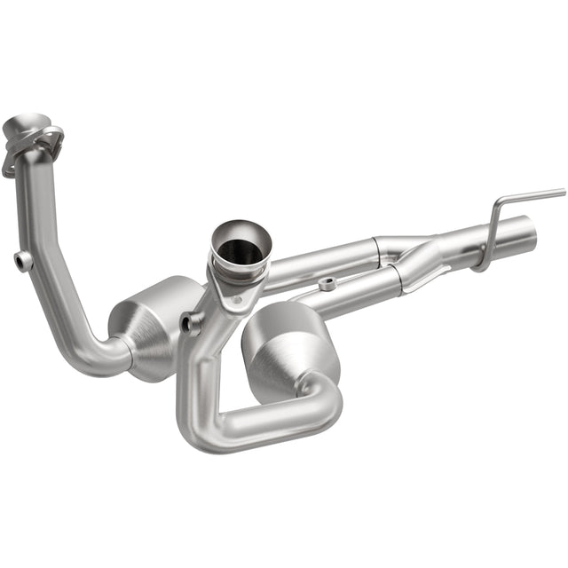California Direct-Fit Catalytic Converter MagnaFlow Exhaust Products Catalytic Converter  AXOPROS