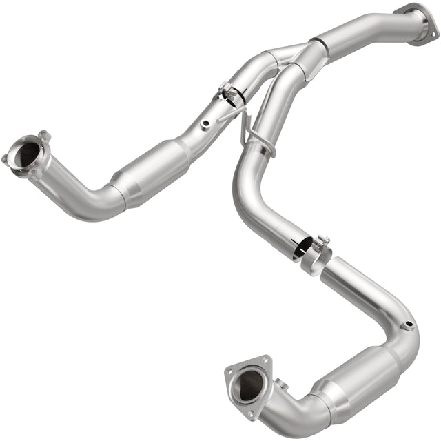 California Direct-Fit Catalytic Converter MagnaFlow Exhaust Products Catalytic Converter  AXOPROS