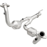 California Direct-Fit Catalytic Converter MagnaFlow Exhaust Products Catalytic Converter  AXOPROS
