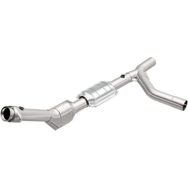 California Direct-Fit Catalytic Converter MagnaFlow Exhaust Products Catalytic Converter  AXOPROS