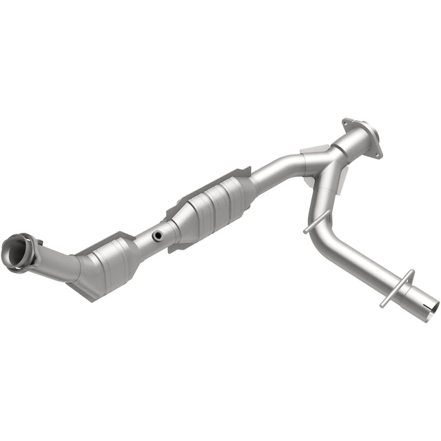 California Direct-Fit Catalytic Converter MagnaFlow Exhaust Products Catalytic Converter  AXOPROS