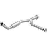 California Direct-Fit Catalytic Converter MagnaFlow Exhaust Products Catalytic Converter  AXOPROS