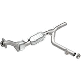 HM Grade Direct-Fit Catalytic Converter MagnaFlow Exhaust Products Catalytic Converter  AXOPROS