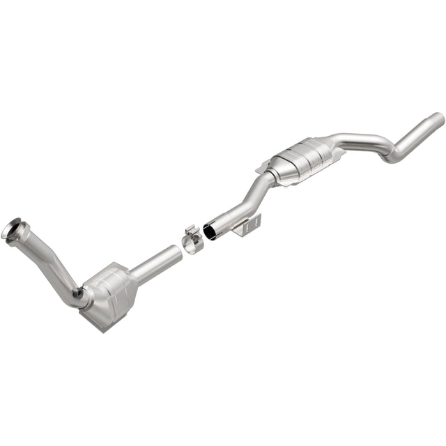 HM Grade Direct-Fit Catalytic Converter MagnaFlow Exhaust Products Catalytic Converter  AXOPROS
