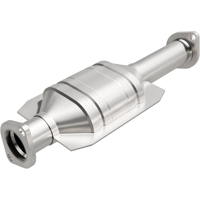 HM Grade Direct-Fit Catalytic Converter MagnaFlow Exhaust Products Catalytic Converter  AXOPROS