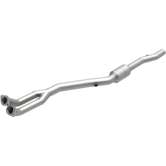 HM Grade Direct-Fit Catalytic Converter MagnaFlow Exhaust Products Catalytic Converter  AXOPROS
