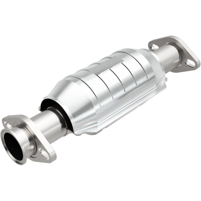 Standard Grade Direct-Fit Catalytic Converter MagnaFlow Exhaust Products Catalytic Converter  AXOPROS