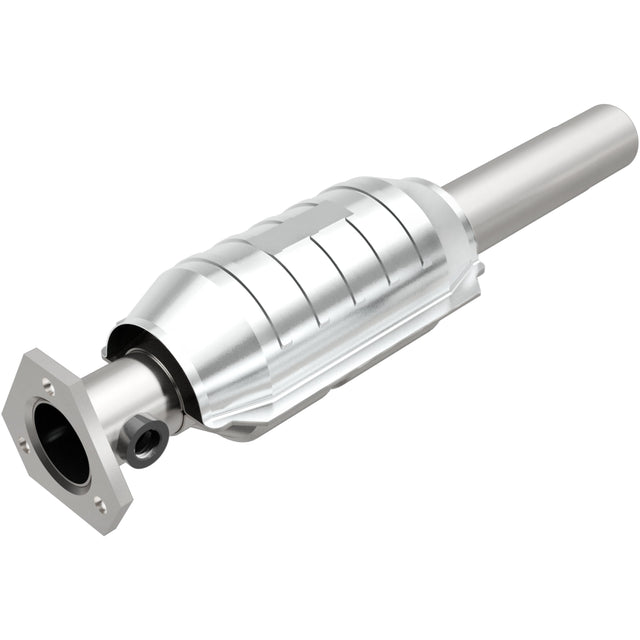 Standard Grade Direct-Fit Catalytic Converter MagnaFlow Exhaust Products Catalytic Converter  AXOPROS