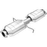 Standard Grade Direct-Fit Catalytic Converter MagnaFlow Exhaust Products Catalytic Converter  AXOPROS