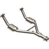 Standard Grade Direct-Fit Catalytic Converter MagnaFlow Exhaust Products Catalytic Converter  AXOPROS