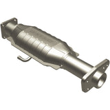 Standard Grade Direct-Fit Catalytic Converter MagnaFlow Exhaust Products Catalytic Converter  AXOPROS