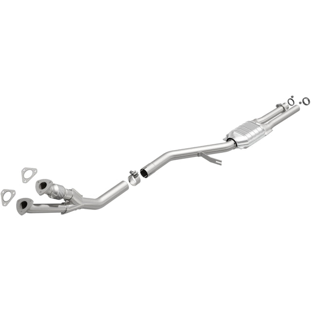 Standard Grade Direct-Fit Catalytic Converter MagnaFlow Exhaust Products Catalytic Converter  AXOPROS