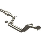 Standard Grade Direct-Fit Catalytic Converter MagnaFlow Exhaust Products Catalytic Converter  AXOPROS
