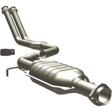 Standard Grade Direct-Fit Catalytic Converter MagnaFlow Exhaust Products Catalytic Converter  AXOPROS