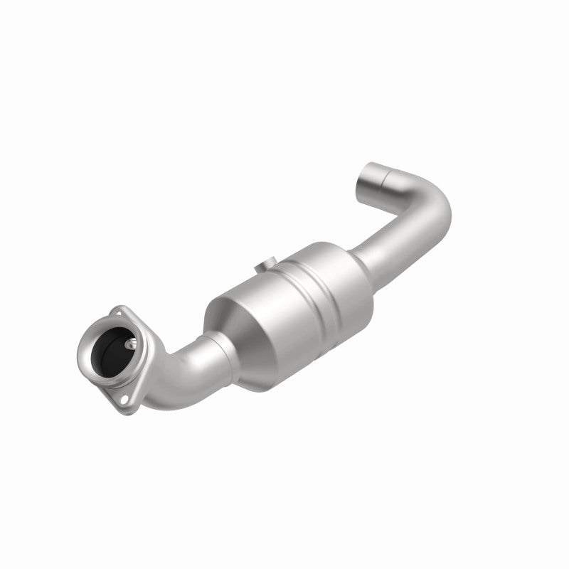 Magnaflow Conv DF 2011-2014 F-150 5.0L Underbody Magnaflow Catalytic Converter Direct Fit  AXOPROS