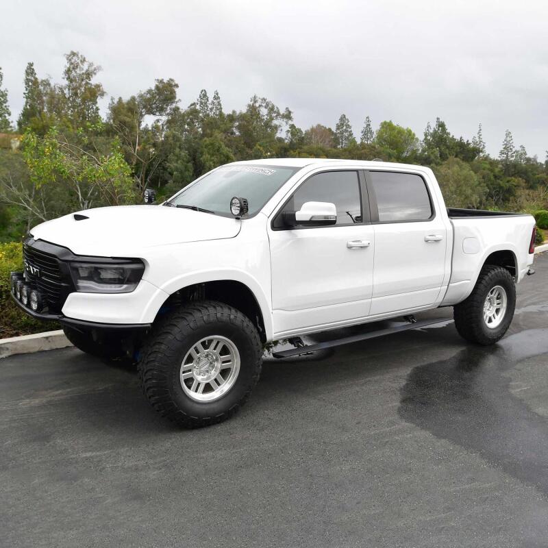Westin 19-23 RAM 1500 Crew Cab (Excl. 2019+ 1500 Clsc.) Pro-e Running Boards - Tex. Blk Westin Running Boards  AXOPROS