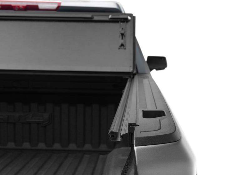 BAK 88-13 Chevy Silverado & C/K 1500 / 88-14 Chevy Silverado 2500/3500 HD 6ft 6in Bed BAKFlip F1 BAK Tonneau Covers - Hard Fold  AXOPROS