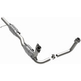 MagnaFlow Conv DF 96 Bronco F150/F250 2 Conv Magnaflow Catalytic Converter Direct Fit  AXOPROS