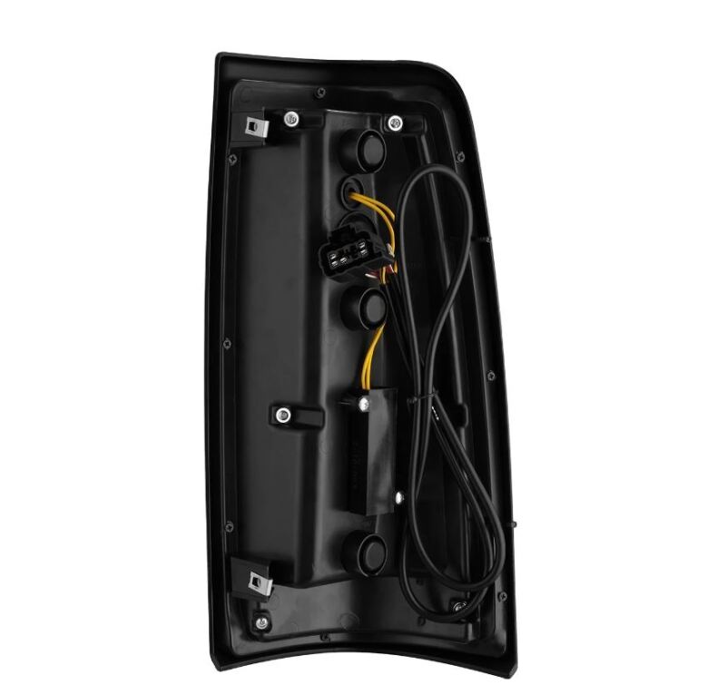 AlphaRex 99-06 Chevrolet Silverado/99-06 GMC Sierra LUXX-Series LED Tail Lights - Black/Red AlphaRex Wiring Connectors  AXOPROS