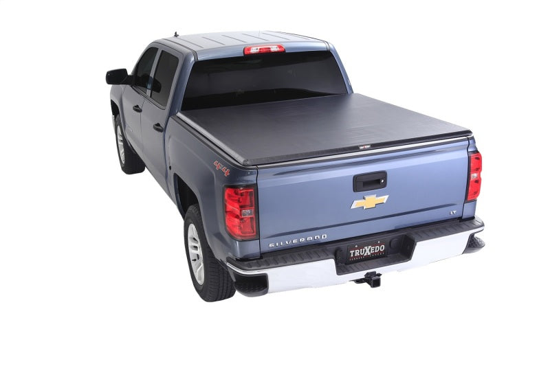 Truxedo 14-18 GMC Sierra & Chevrolet Silverado 1500 5ft 8in TruXport Bed Cover Truxedo Bed Covers - Roll Up  AXOPROS