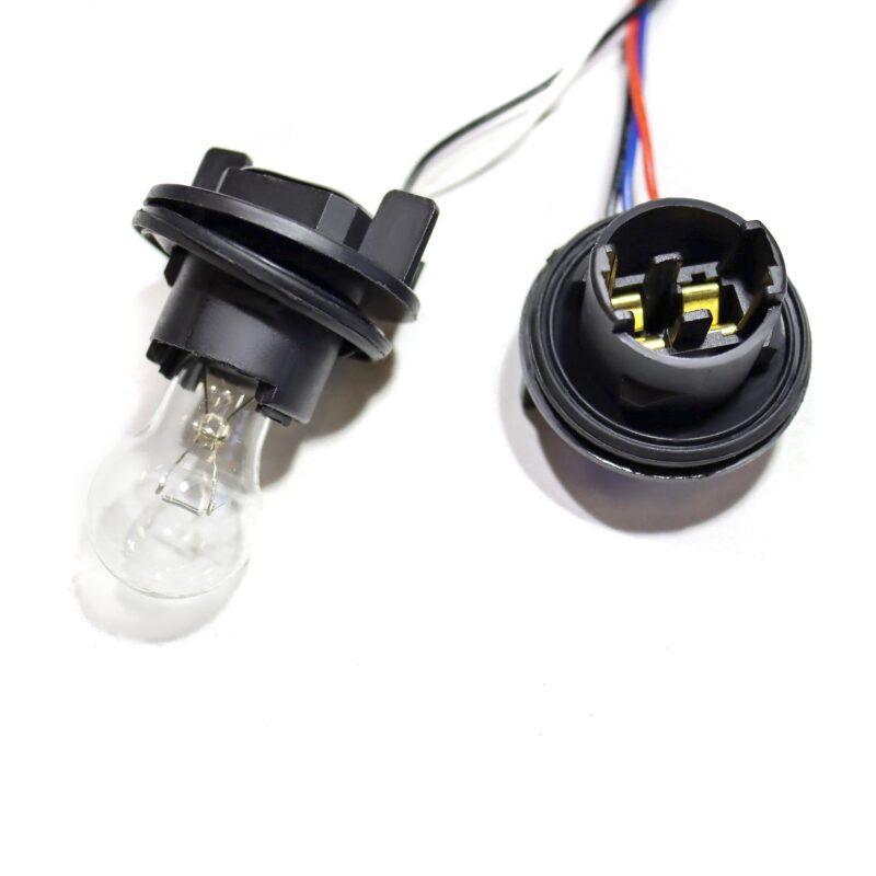 AlphaRex 18-20 Ford F-150 Wiring Adapter OEM to AlphaRex Taillight Converter (Req 18-20 Ford F-150) AlphaRex Wiring Connectors  AXOPROS