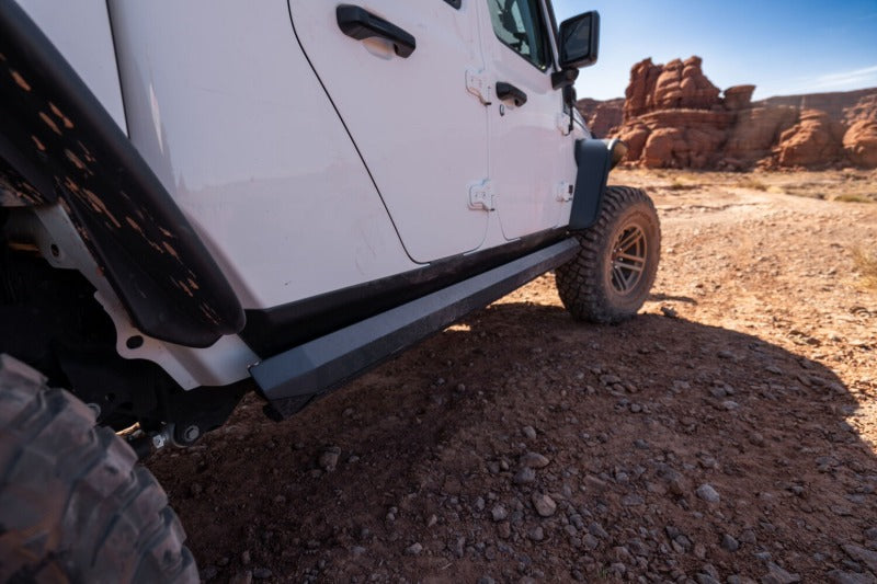 AMP Research 20-24 Jeep JT Gladiator (Launch/Overlnd/Rubicon/Sport/Sport S) PowerStep XL - Black AMP Research Running Boards  AXOPROS