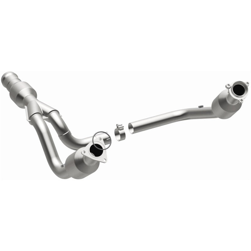 MagnaFlow Converter Direct Fit 2015 GMC Yukon XL V8 6.2L Magnaflow Catalytic Converter Direct Fit  AXOPROS