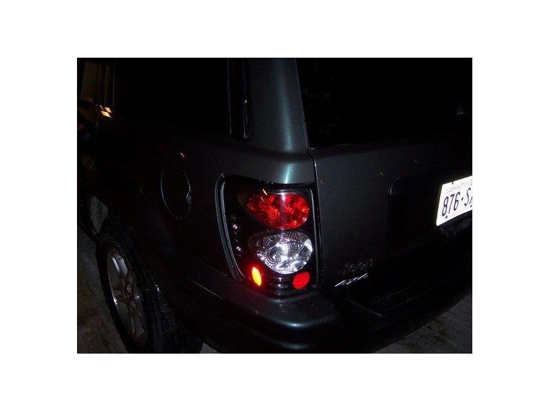 Spyder Jeep Grand Cherokee 99-04 Euro Style Tail Lights Black ALT-YD-JGC99-BK SPYDER Tail Lights  AXOPROS