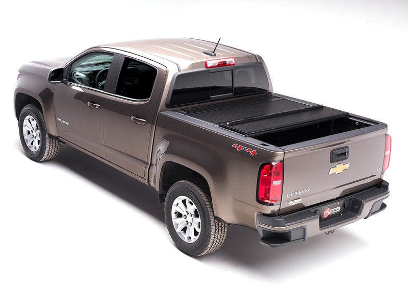 BAK 2020 Jeep Gladiator 5ft Bed BAKFlip G2 BAK Tonneau Covers - Hard Fold  AXOPROS