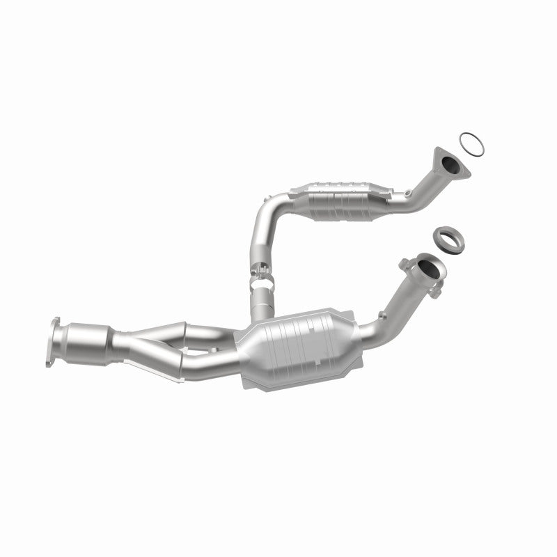 MagnaFlow Conv DF 06-09 Chevy Trailblazer SS 6.0L SS *NOT FOR SALE IN CALIFORNIA* Magnaflow Catalytic Converter Direct Fit  AXOPROS