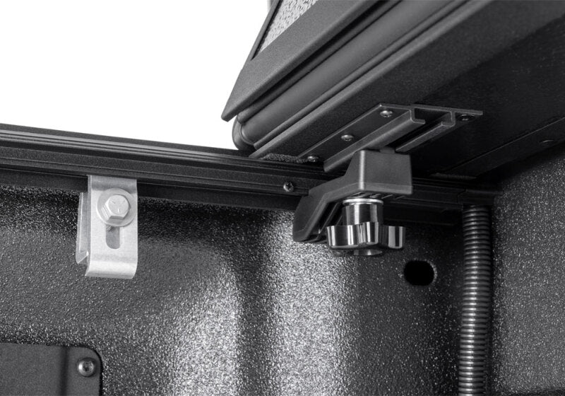 BAK 17-23 Ford Super Duty 6ft 9in Bed BAKFlip G2 BAK Tonneau Covers - Hard Fold  AXOPROS