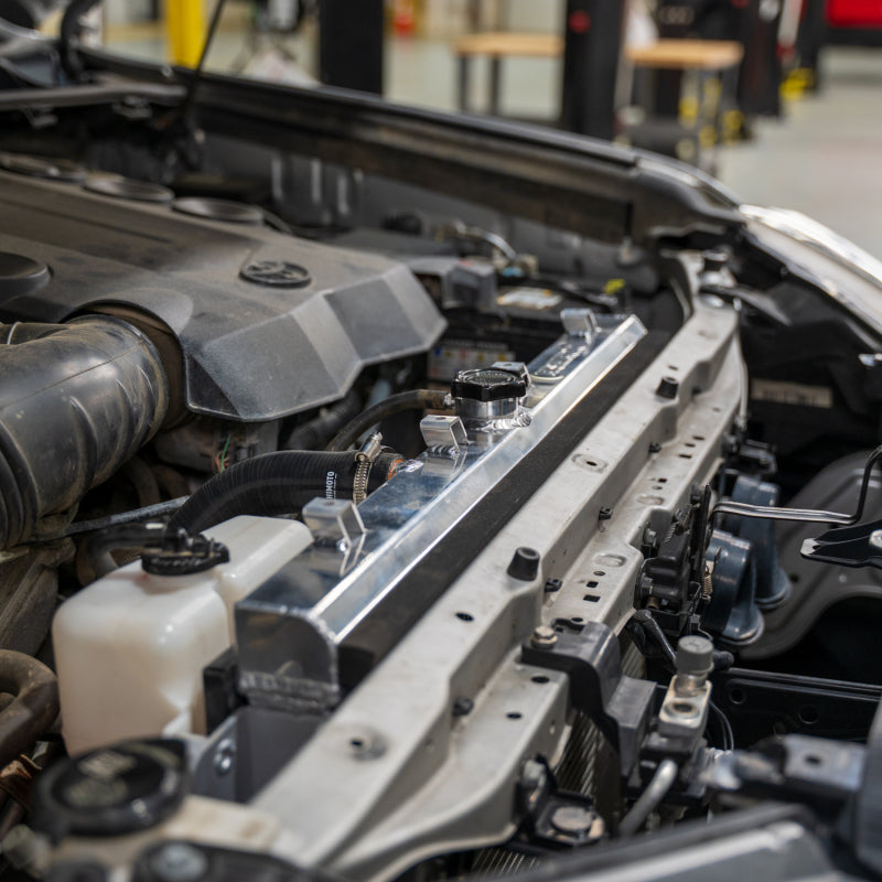 Mishimoto 10-14 Toyota 4Runner 4.0L Performance Aluminum Radiator Mishimoto Radiators  AXOPROS