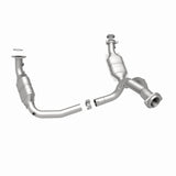 MagnaFlow Conv DF 07-08 Escalade 6.2 Driver Side OEM Magnaflow Catalytic Converter Direct Fit  AXOPROS