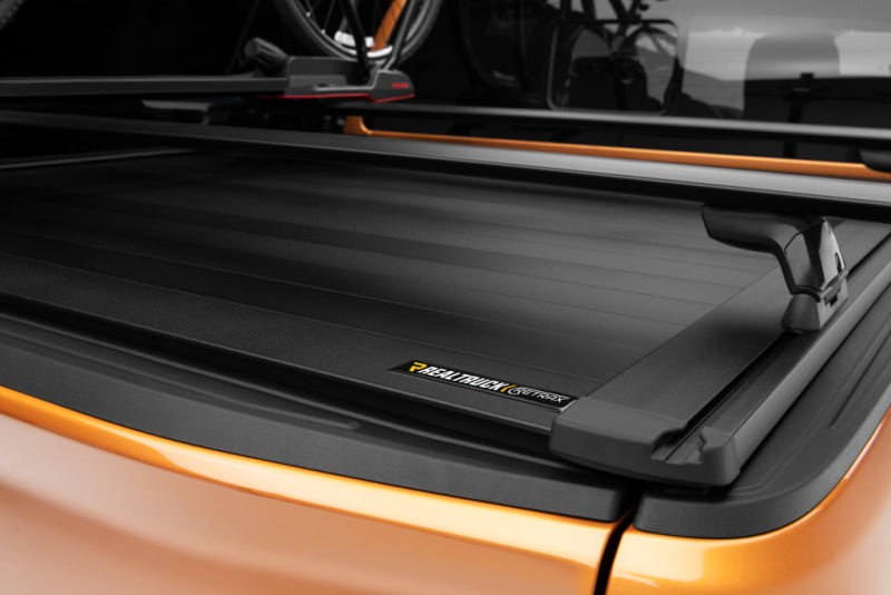 Retrax 2024 Ford Ranger 5ft Bed RetraxPRO XR Retrax Retractable Bed Covers  AXOPROS