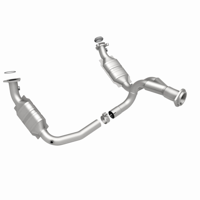 MagnaFlow Conv DF 07-08 Escalade 6.2 Driver Side OEM Magnaflow Catalytic Converter Direct Fit  AXOPROS