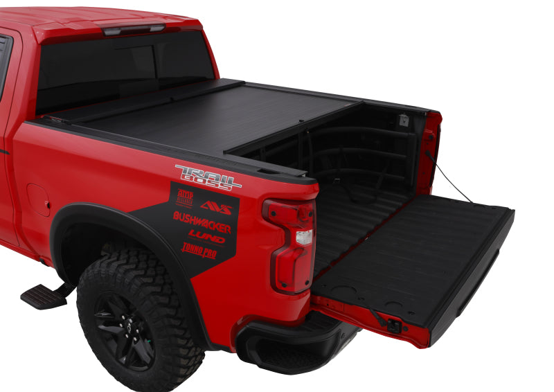 Roll-N-Lock 17-19 Ford F-250/F-350 Super Duty SB 80-3/8in A-Series Retractable Tonneau Cover Roll-N-Lock Tonneau Covers - Retractable  AXOPROS