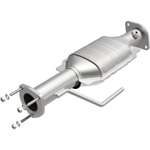 California Direct-Fit Catalytic Converter MagnaFlow Exhaust Products Catalytic Converter  AXOPROS