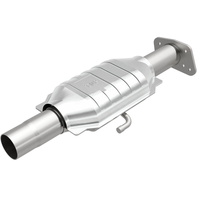 California Direct-Fit Catalytic Converter MagnaFlow Exhaust Products Catalytic Converter  AXOPROS